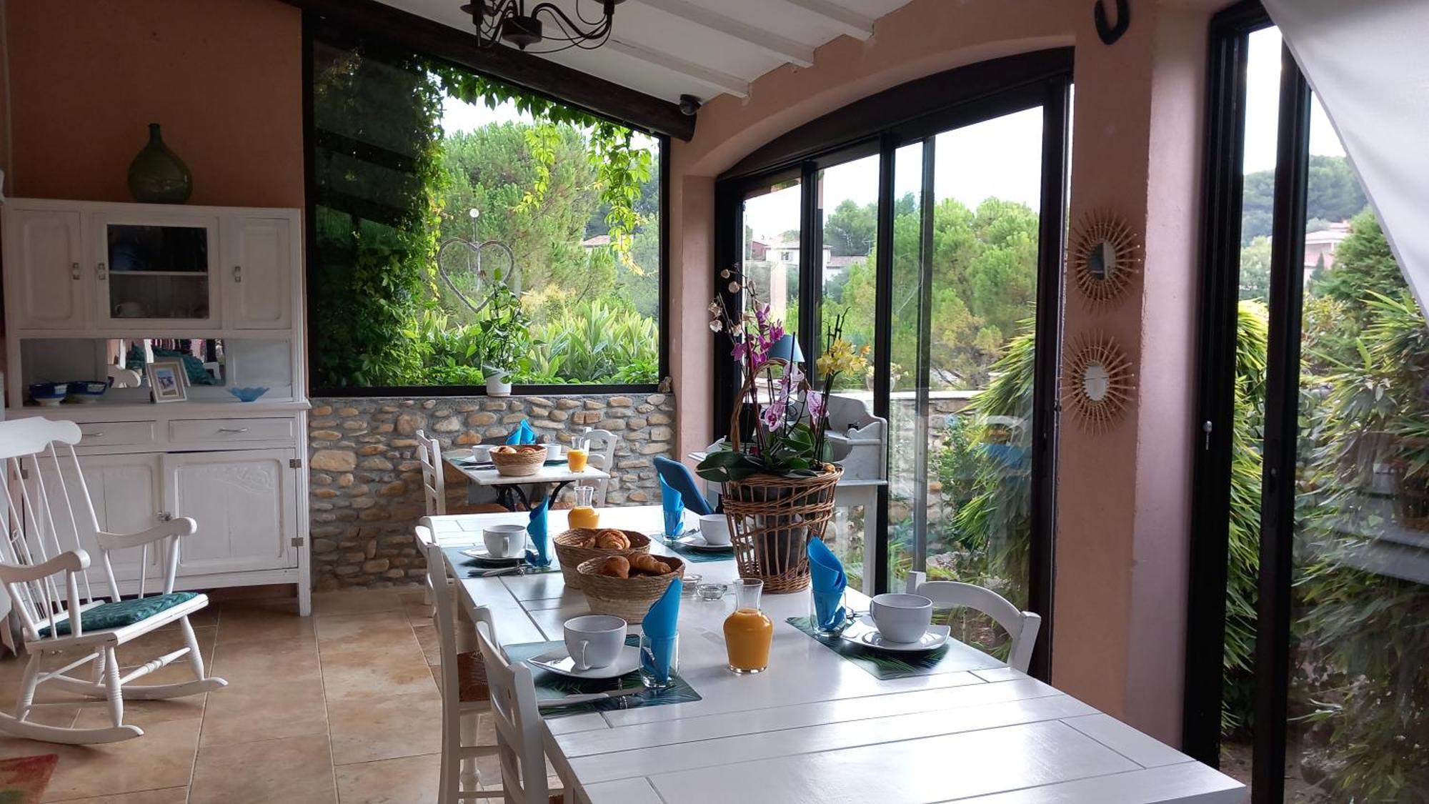 La Sapiniere -Chambres Climatisees Buisson Bagian luar foto