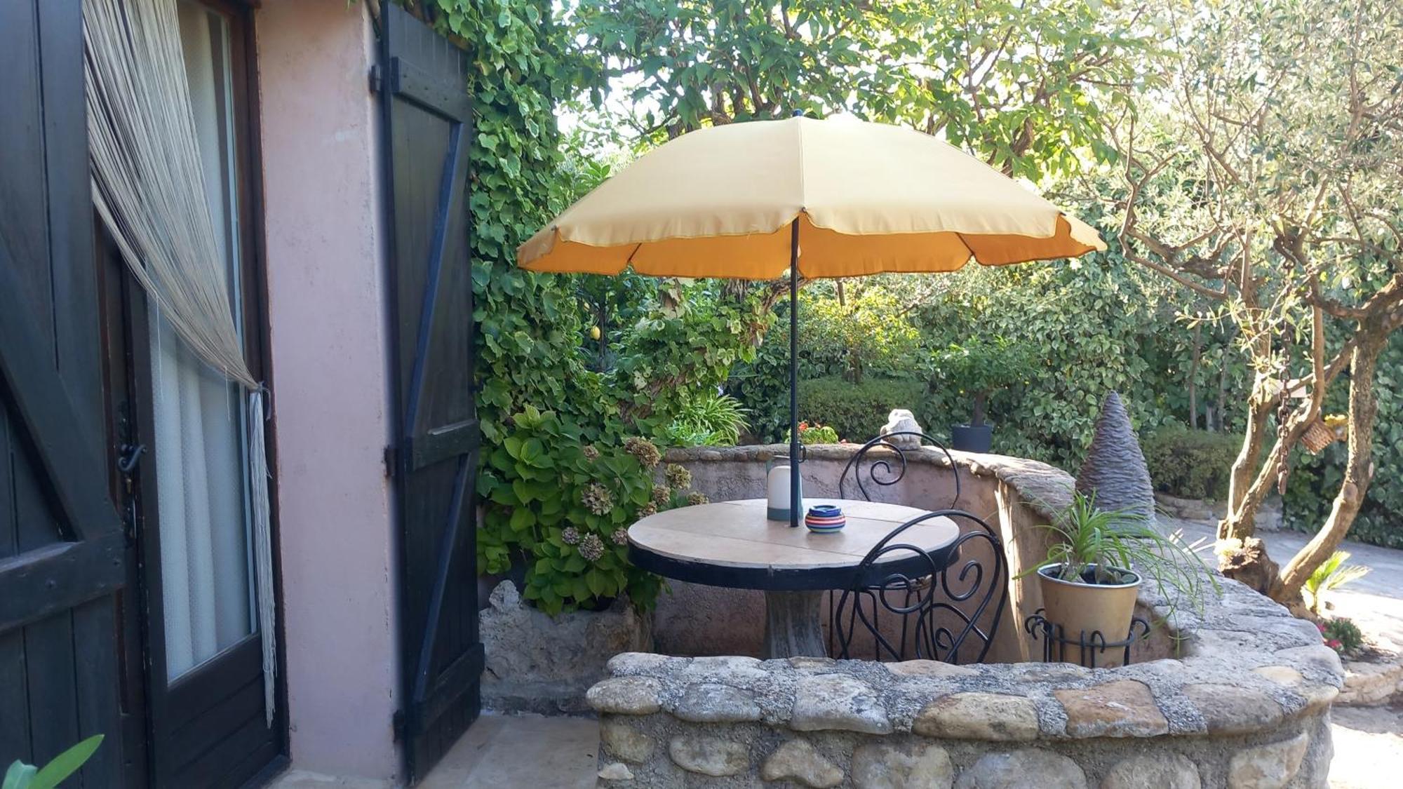 La Sapiniere -Chambres Climatisees Buisson Bagian luar foto